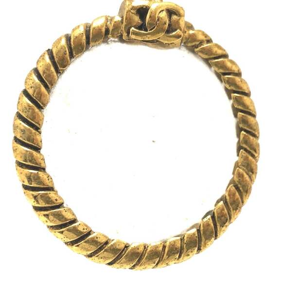 Chanel Vintage Magnifying Glass Pendant #228850C93B - Picture 2 of 9